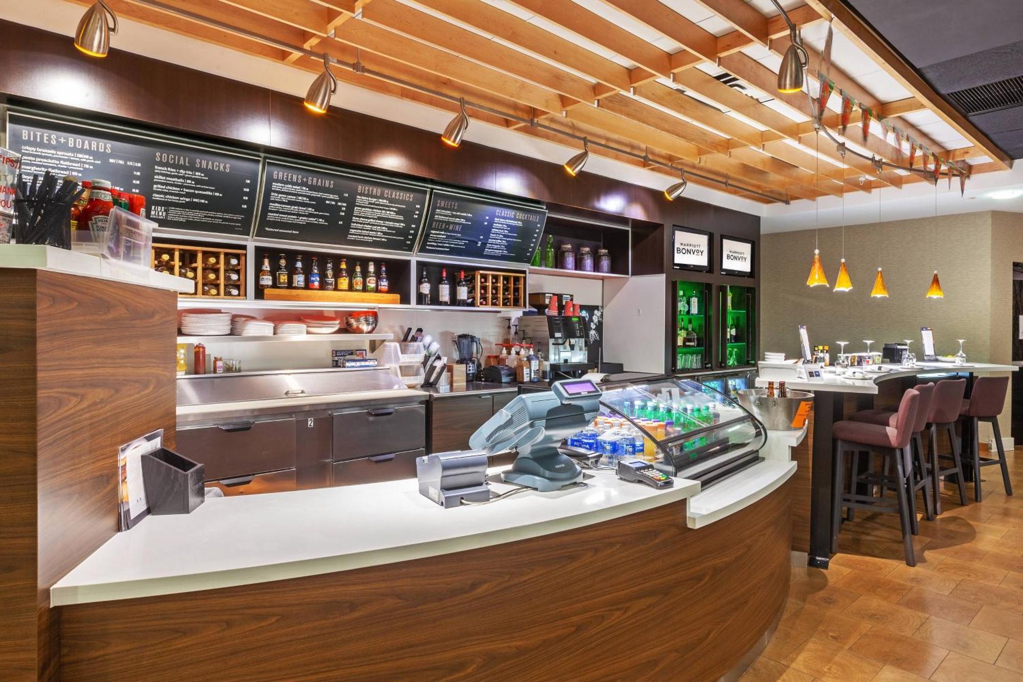 Hotel Courtyard By Marriott Tulsa Woodland Hills Zewnętrze zdjęcie
