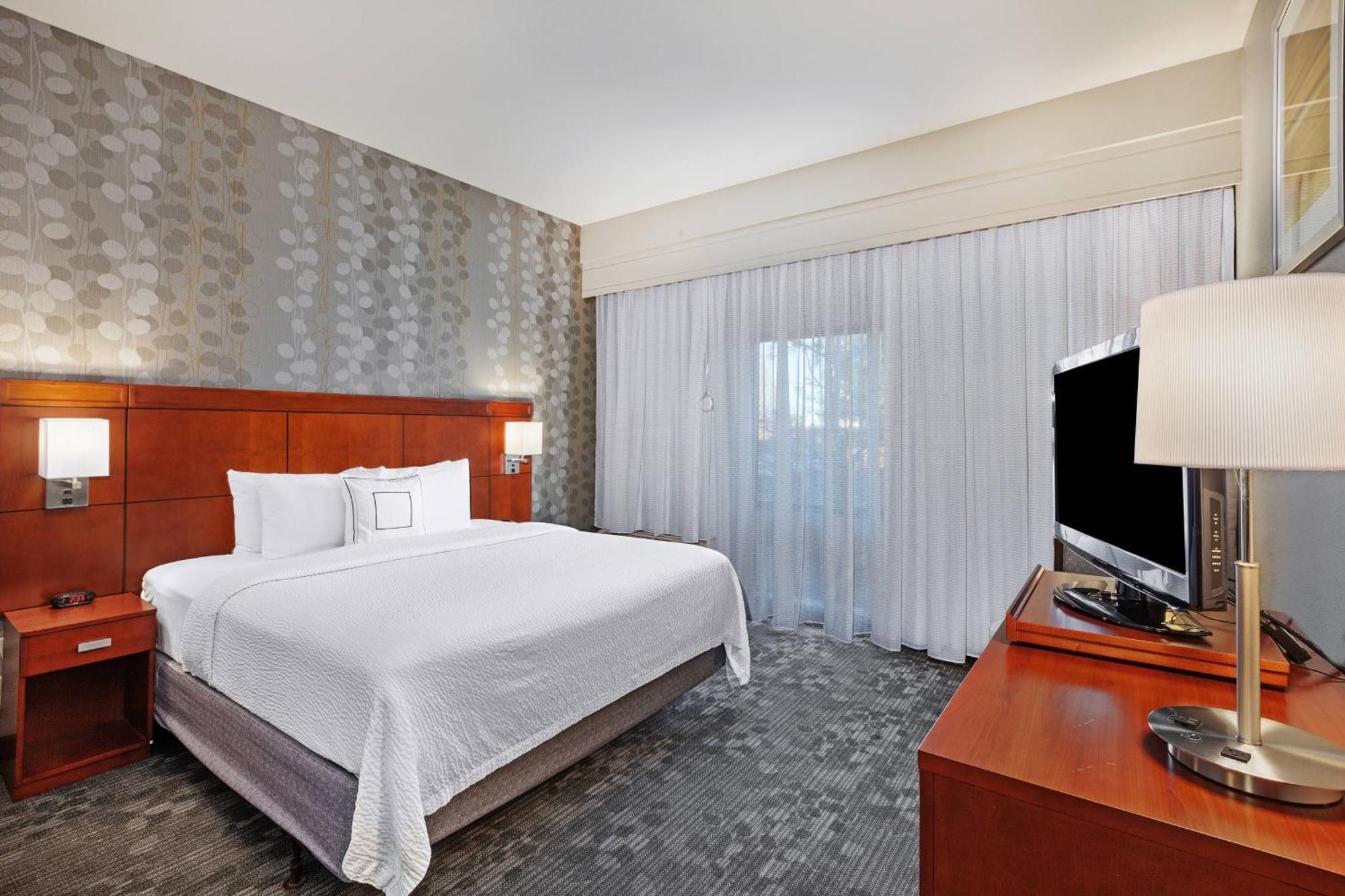 Hotel Courtyard By Marriott Tulsa Woodland Hills Zewnętrze zdjęcie
