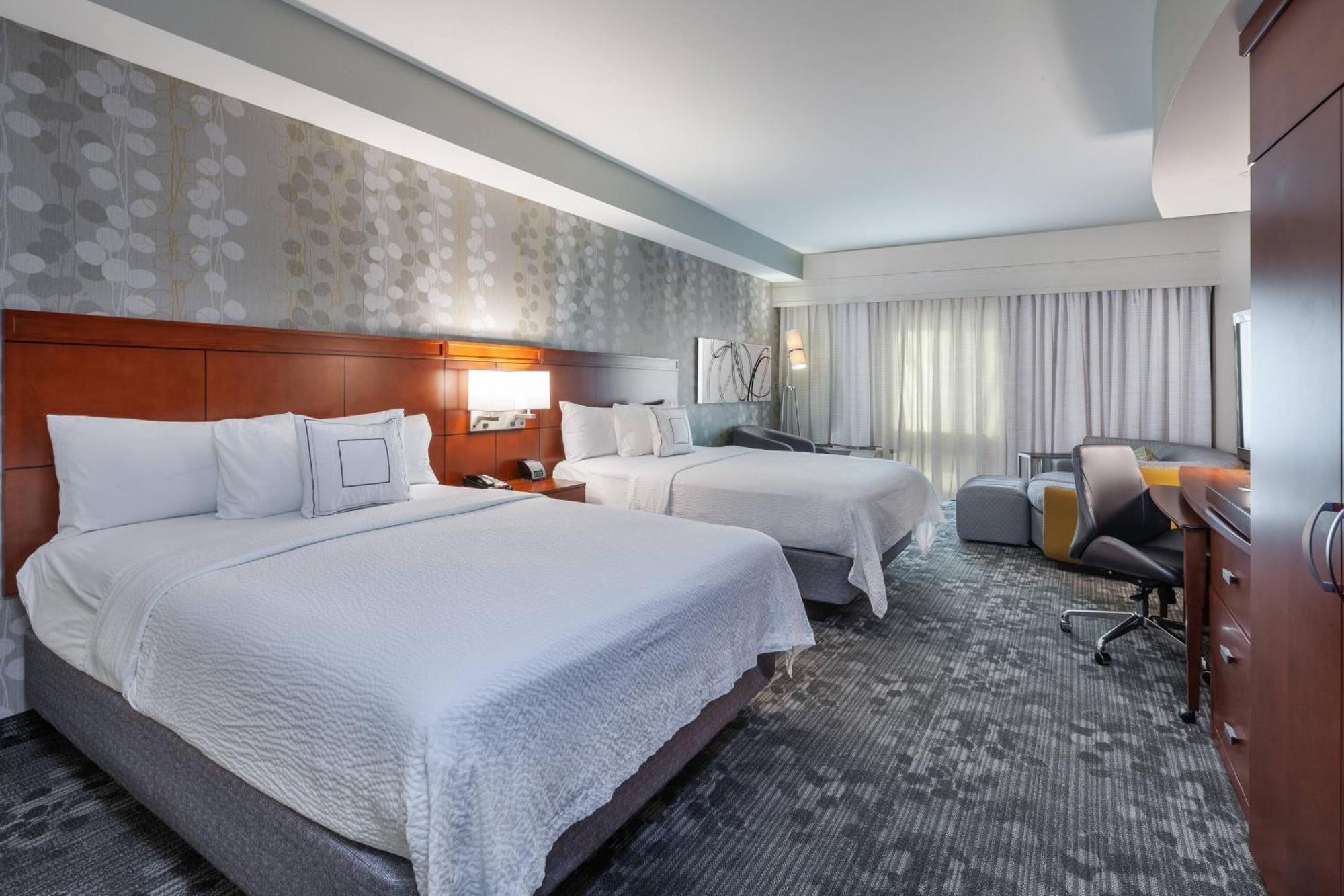 Hotel Courtyard By Marriott Tulsa Woodland Hills Zewnętrze zdjęcie