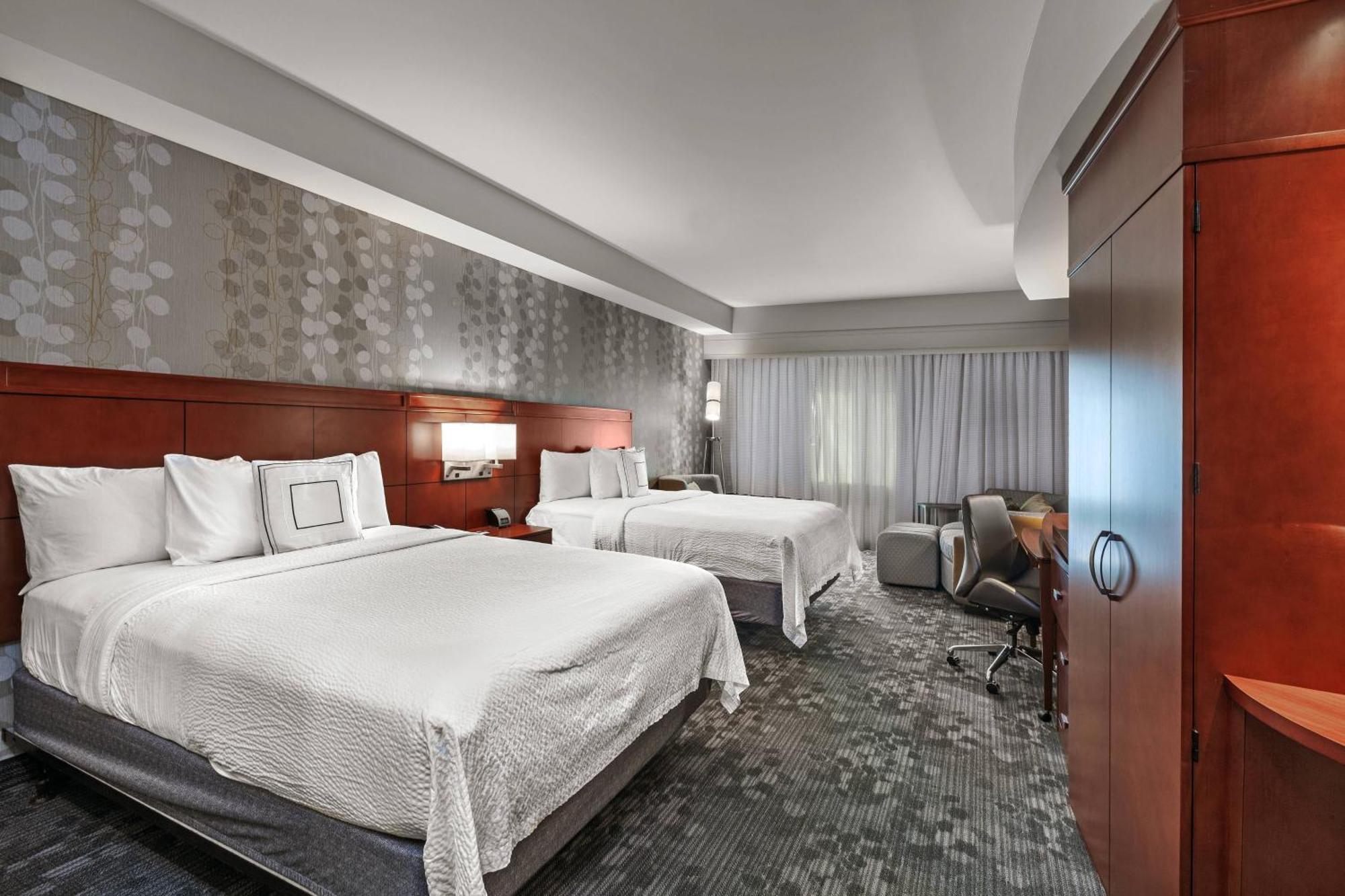 Hotel Courtyard By Marriott Tulsa Woodland Hills Zewnętrze zdjęcie