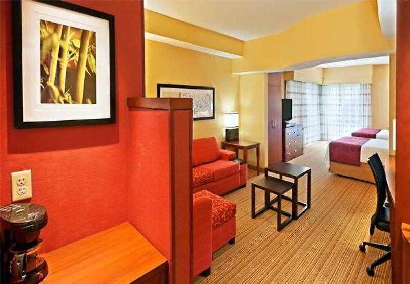 Hotel Courtyard By Marriott Tulsa Woodland Hills Zewnętrze zdjęcie
