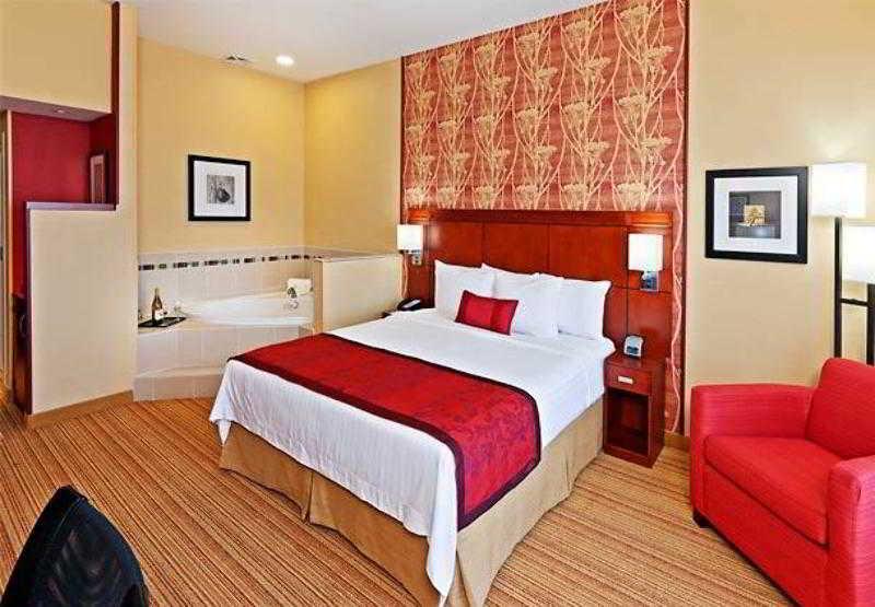 Hotel Courtyard By Marriott Tulsa Woodland Hills Zewnętrze zdjęcie