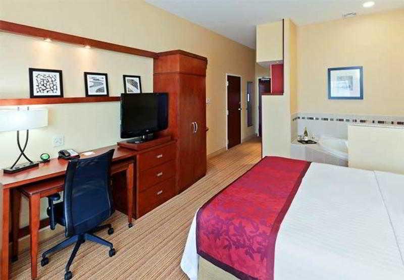 Hotel Courtyard By Marriott Tulsa Woodland Hills Zewnętrze zdjęcie